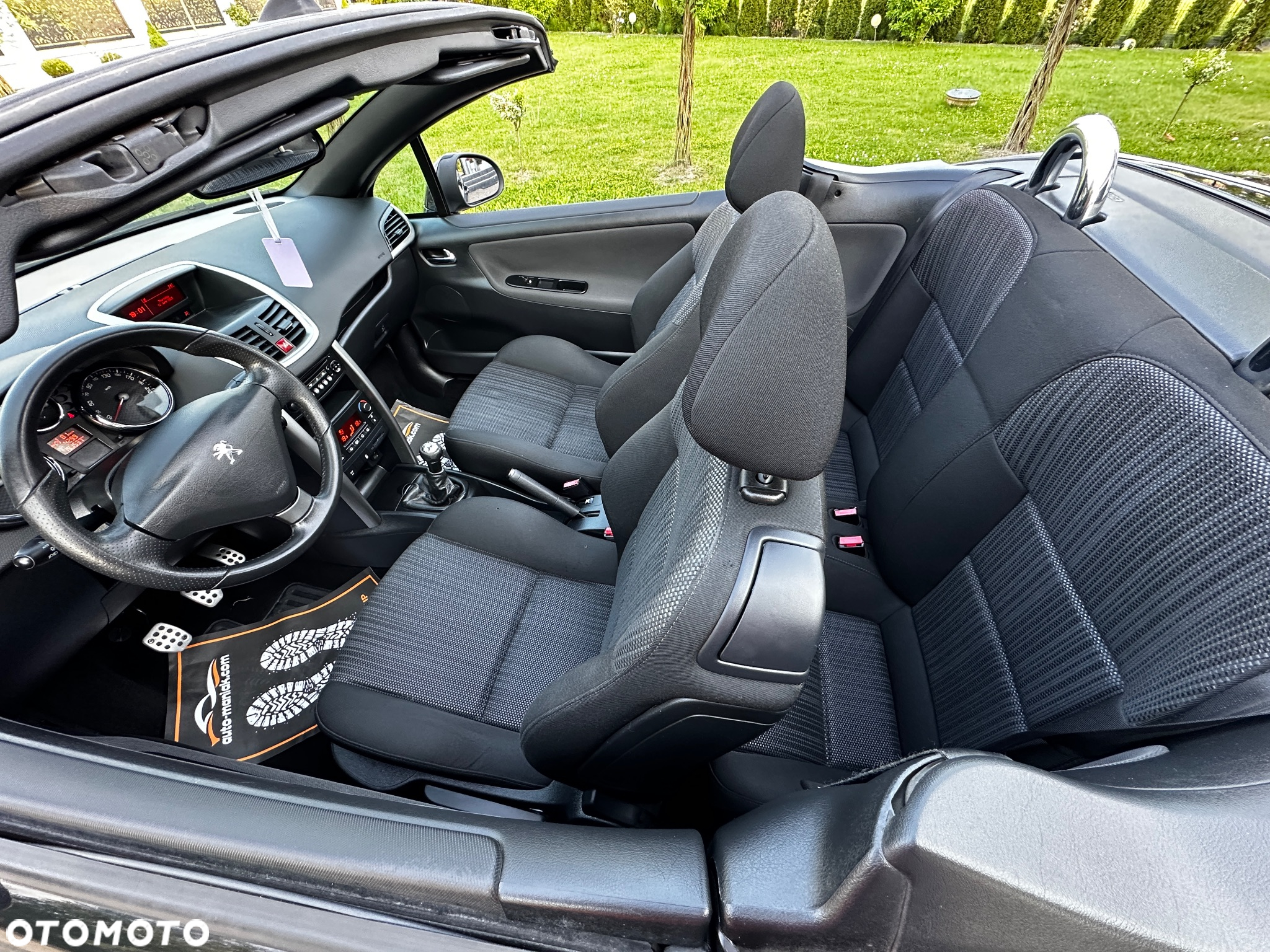 Peugeot 207 CC - 28