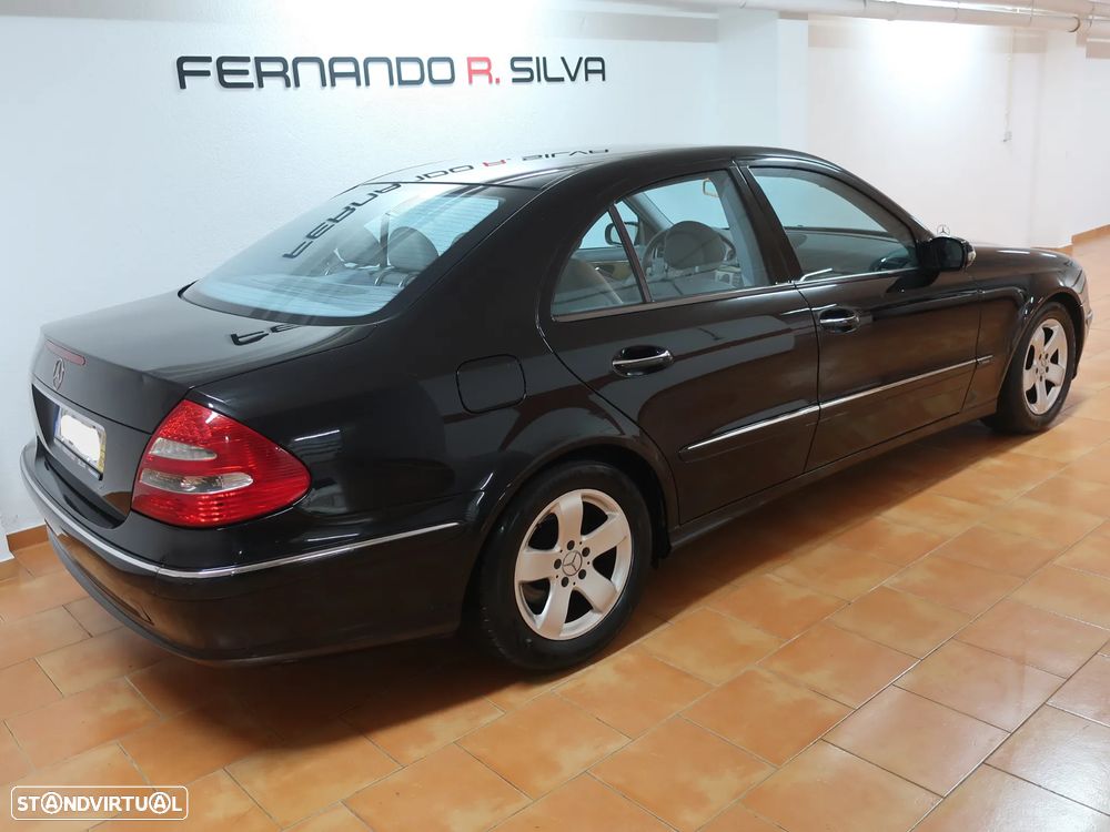 Mercedes-Benz E 220 CDI Auto Avantgarde - 10