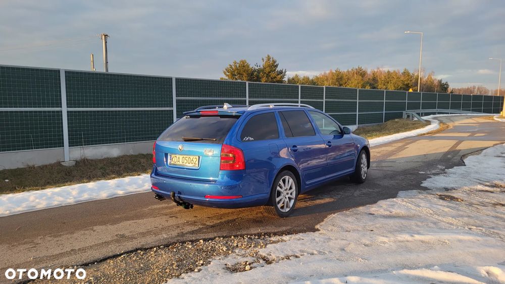 Skoda Octavia 2.0 TDI DPF RS - 2