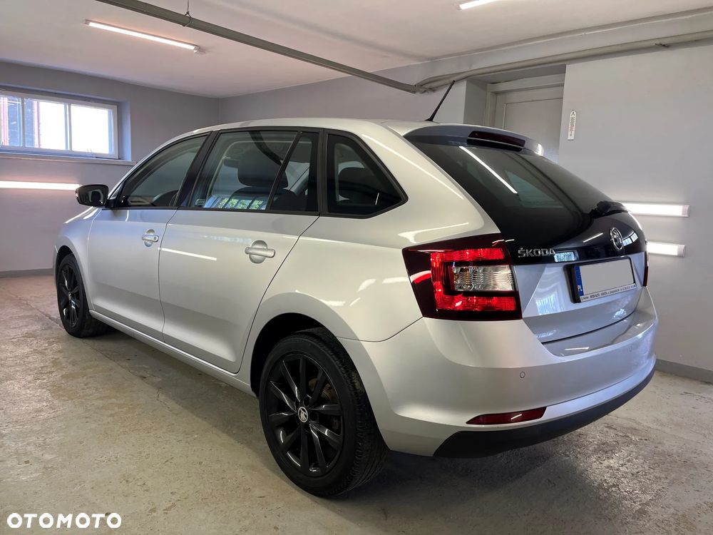 Skoda RAPID 1.0 TSI Style - 13