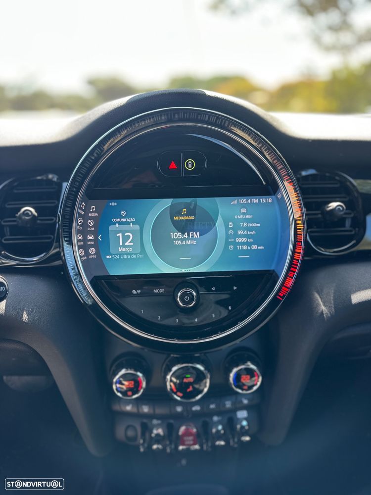 MINI Cabrio Cooper Premium Classic Auto - 9