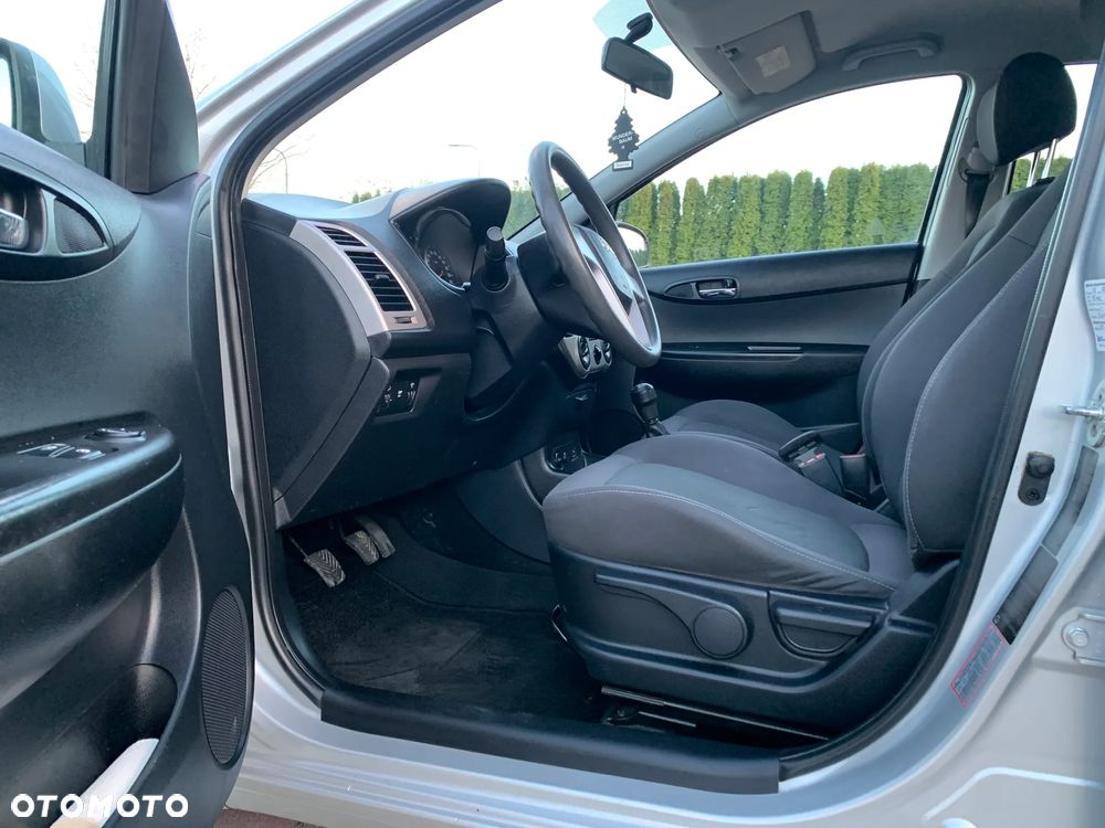 Hyundai i20 - 9
