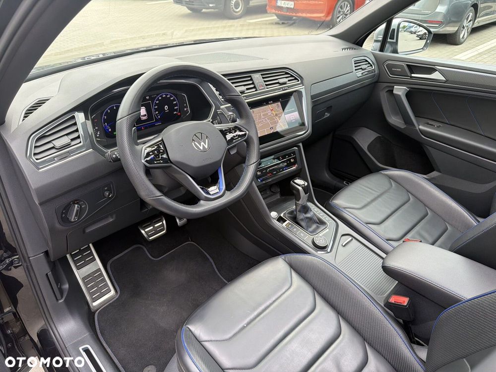 Volkswagen Tiguan - 10