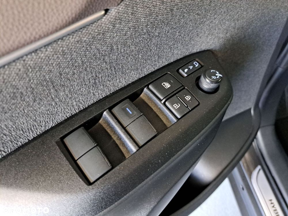 Toyota Yaris Cross - 36