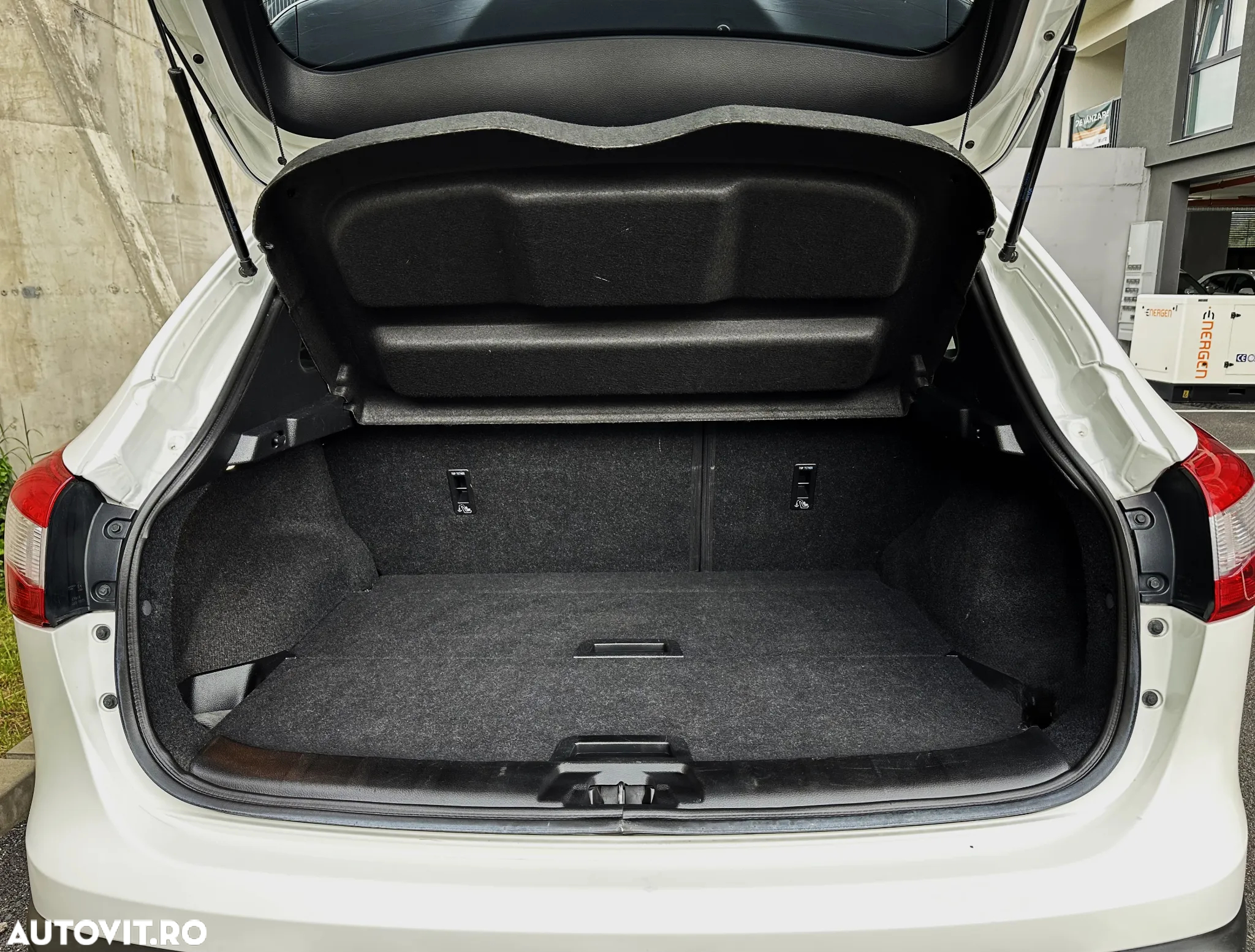 Nissan Qashqai 1.5 DCI TEKNA - 25