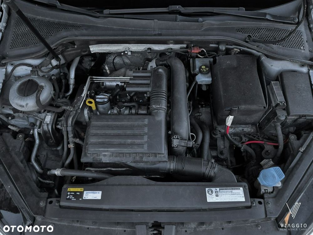 Volkswagen Golf 1.4 TSI BMT Highline DSG - 23