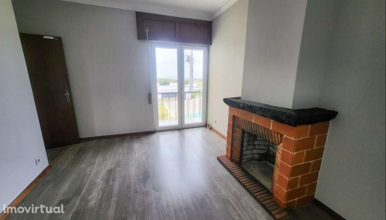 (Arrendar) Moradia independente V3 com vista mar, Carreço, Viana do C - Grande imagem: 2/21