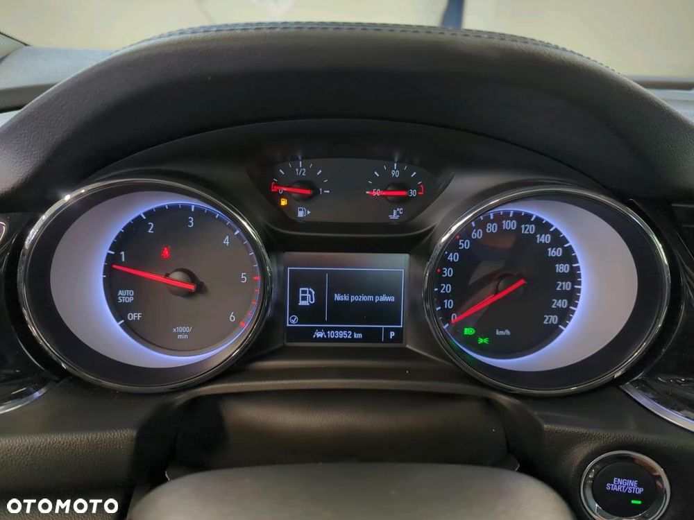 Opel Insignia 2.0 CDTI Elegance S&S - 10