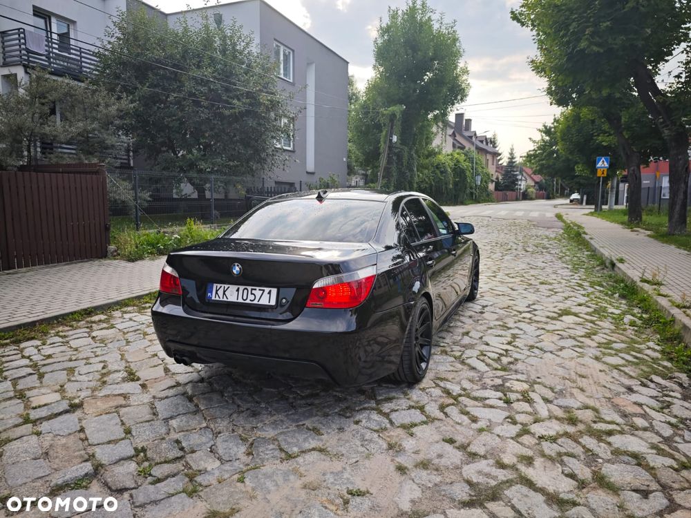 BMW Seria 5 - 11