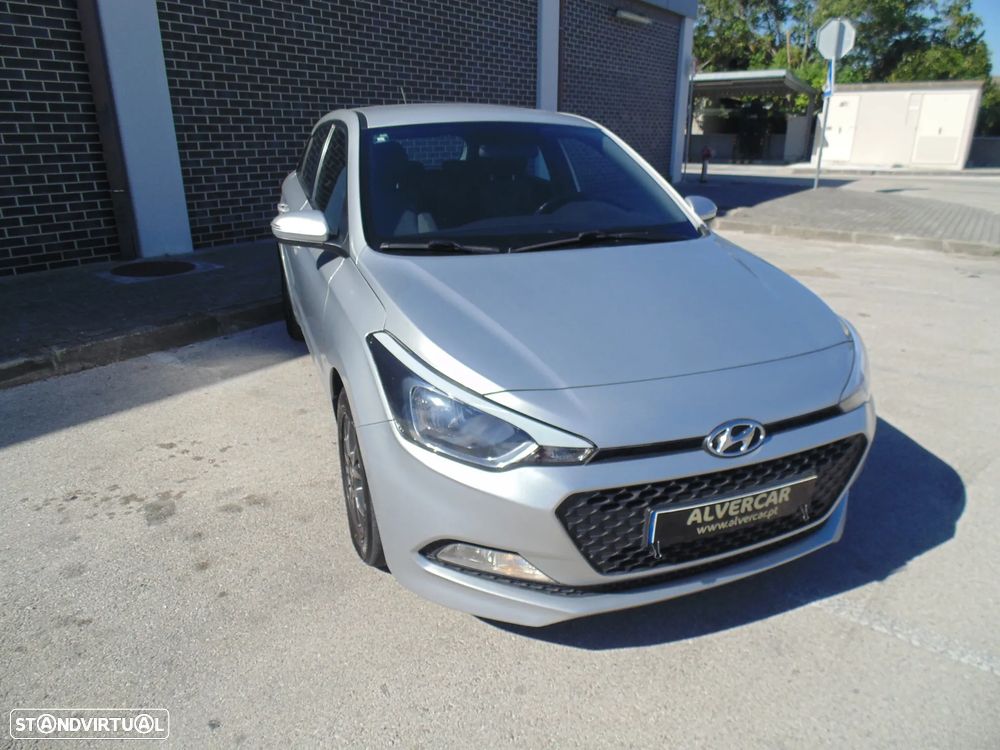 Hyundai i20 1.1 CRDi Access Plus - 6