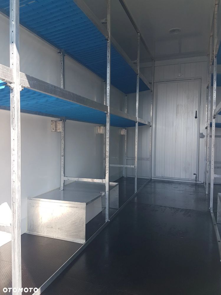 Iveco DAILY KONTENER NISKOPODŁOGOWY 4,43x2,23x2,42 SKLEP BAR KAMPER FOODTRUCK KLIMA KONIOWÓZ - 25