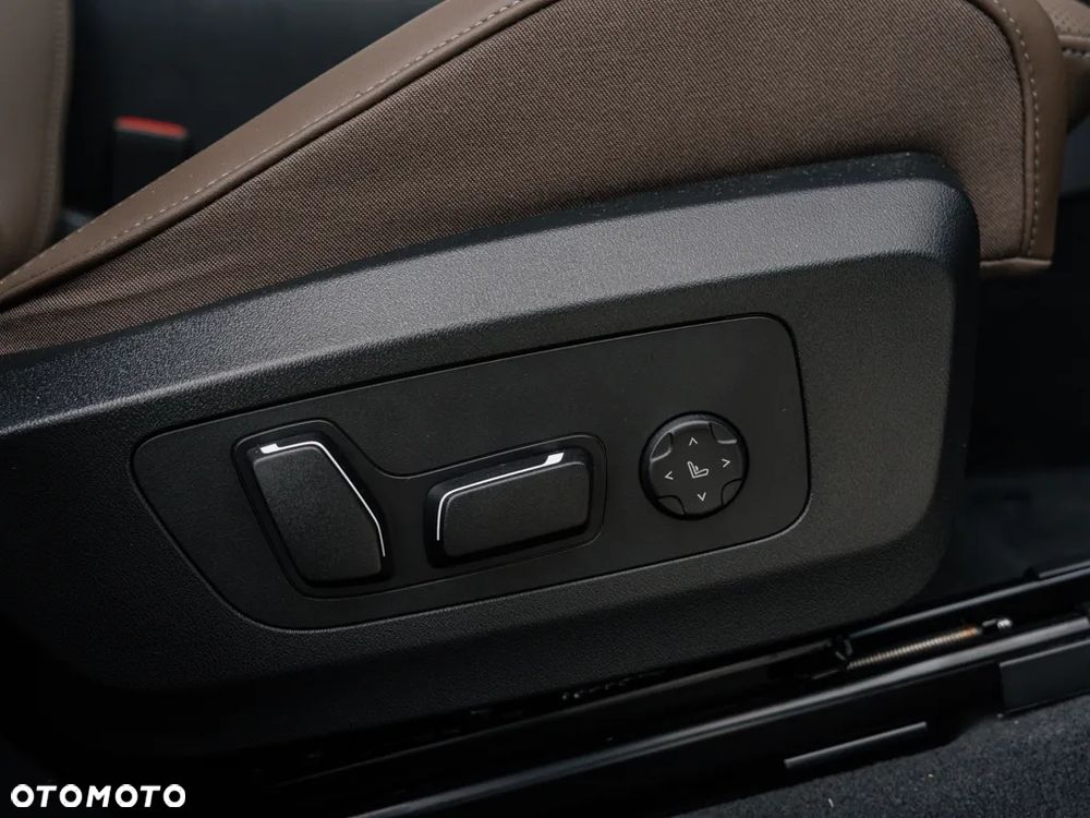 BMW X3 20 xDrive - 18