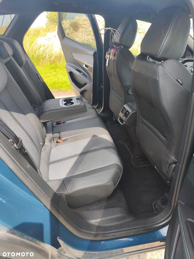 Peugeot 3008 BlueHDi 130 Stop & Start EAT8 Allure - 9