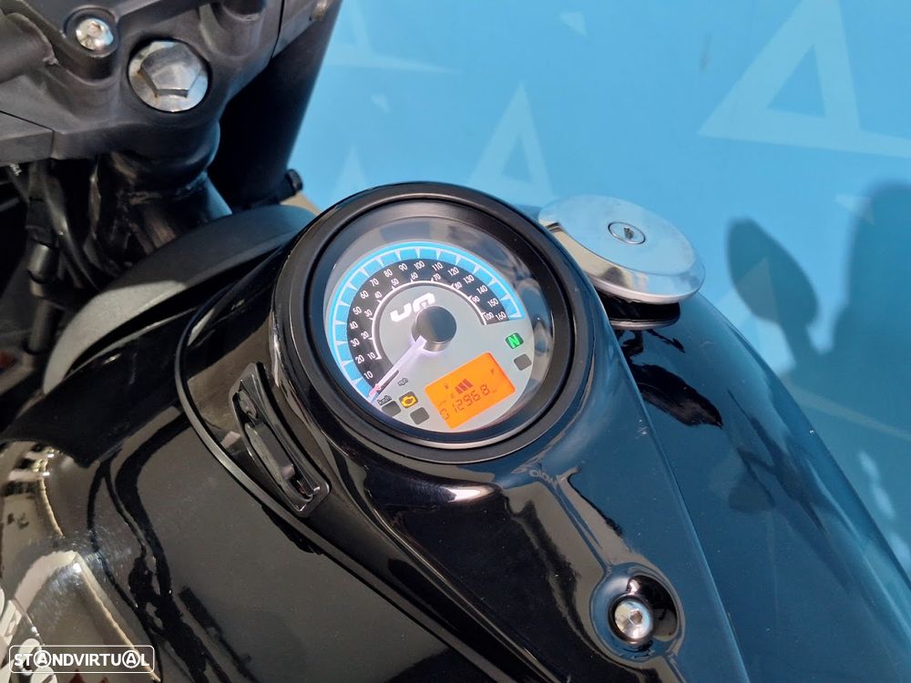 UM Renegade Comando 125 - 10