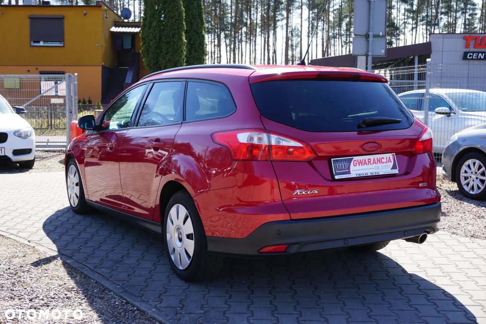 Ford Focus 1.6 EcoBoost S&S - 6
