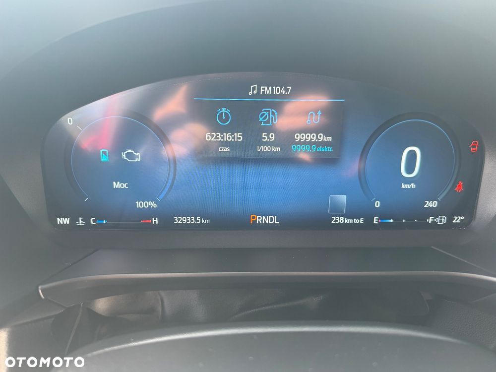 Ford Kuga 2.5 FHEV AWD ST-Line X - 19