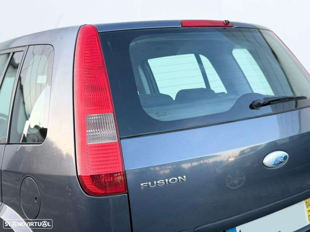 Ford Fusion 1.4 Trend - 10