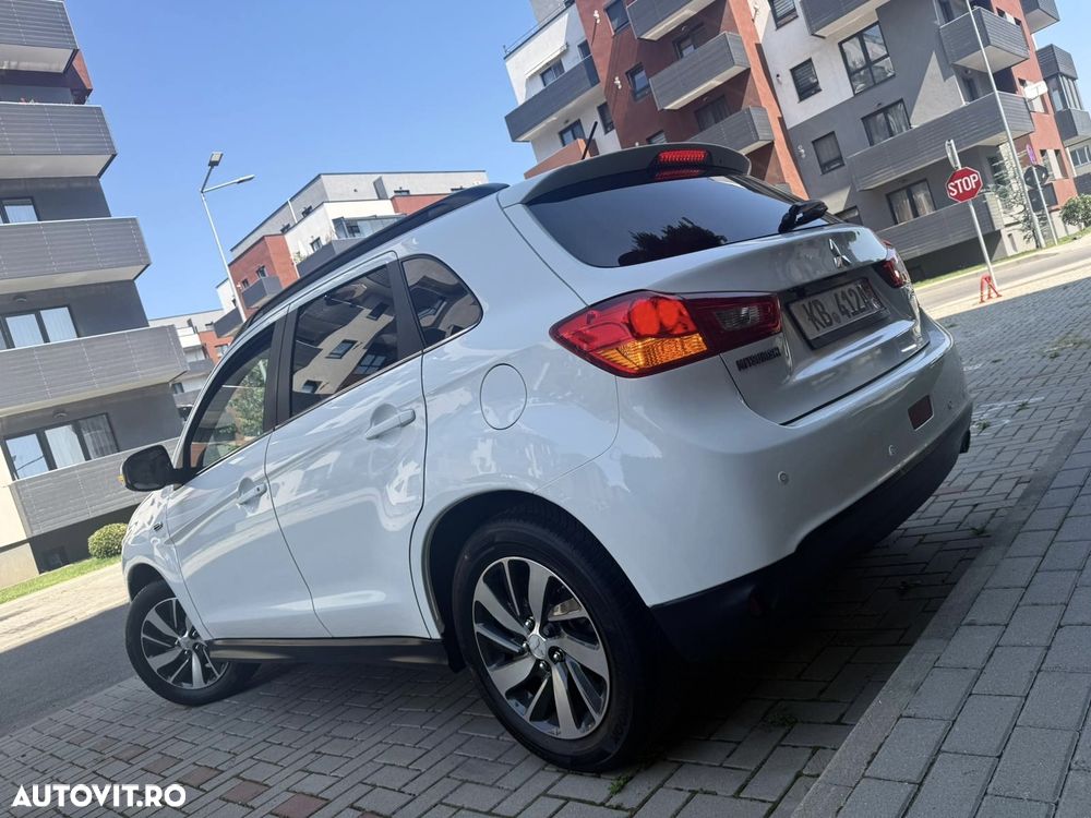 Mitsubishi ASX 1.6 Litre MIVEC Inform - 2
