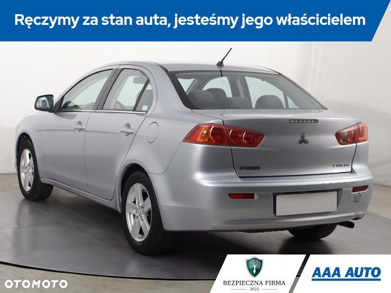 Mitsubishi Lancer - 6