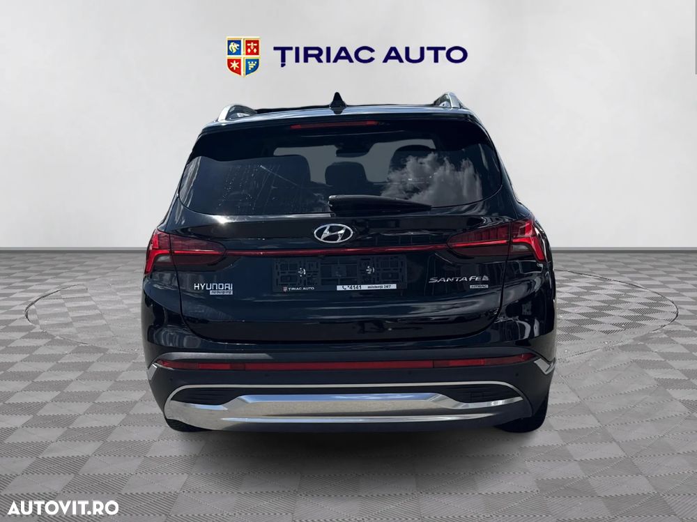 Hyundai Santa Fe 2.2 CRDi 4WD 8AT Luxury - 4