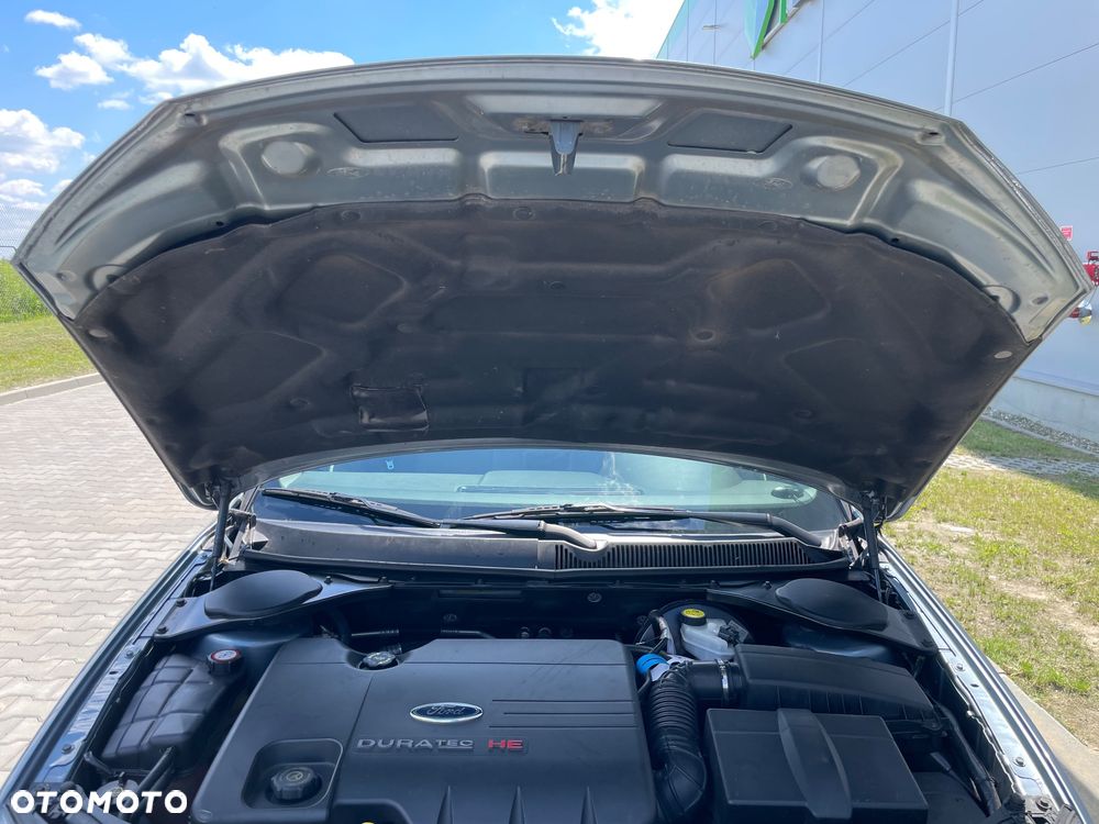Ford Mondeo - 26