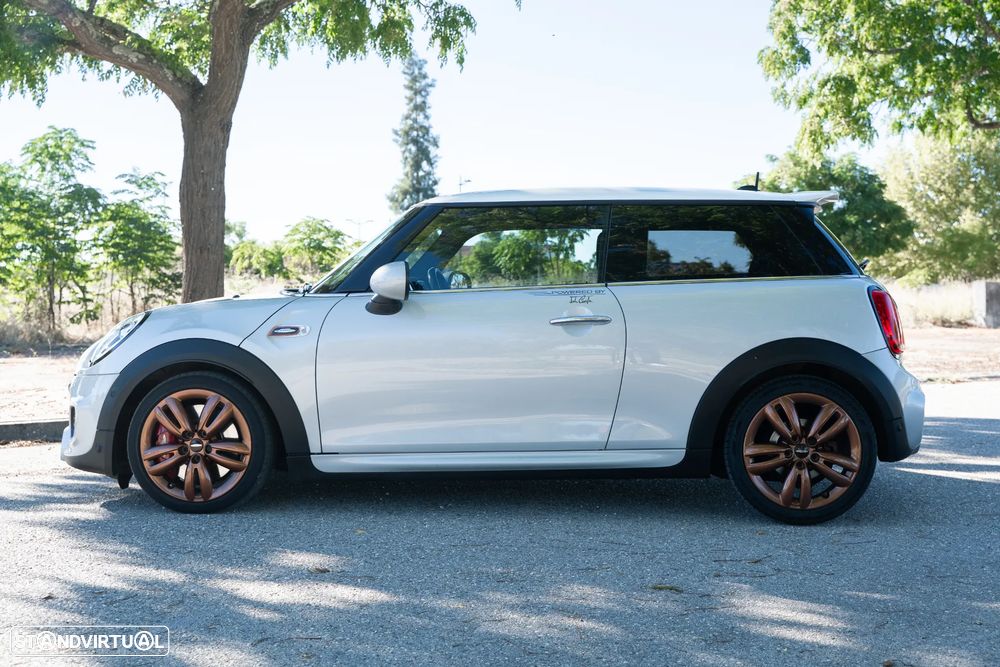 Mini 3 Portas 2015 photo 2