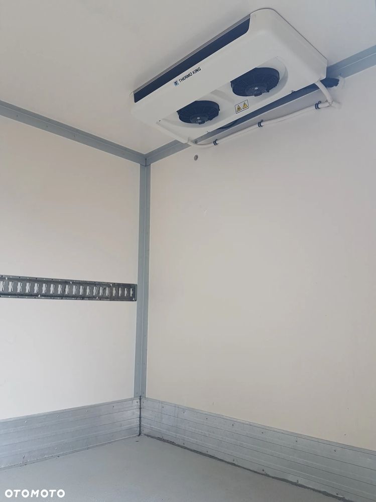 Iveco DAILY 6EP CHŁODNIA MROŹNIA IZOTERMA AGREGAT THERMO KING V-200 MAX GRZANIE 35S15 - 6