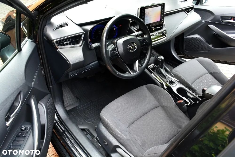 Toyota Corolla 1.8 Hybrid Comfort - 6