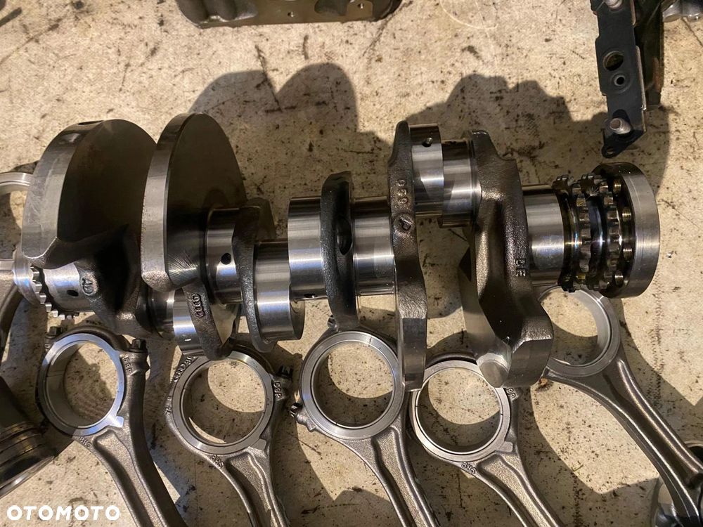 SILNIK GOŁY SŁUPEK AUDI VOLKSWAGEN 3.0 TDI DVV - 9