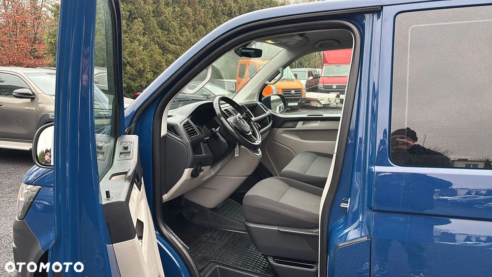 Volkswagen Transporter Kombi L1H1 DSG - 9