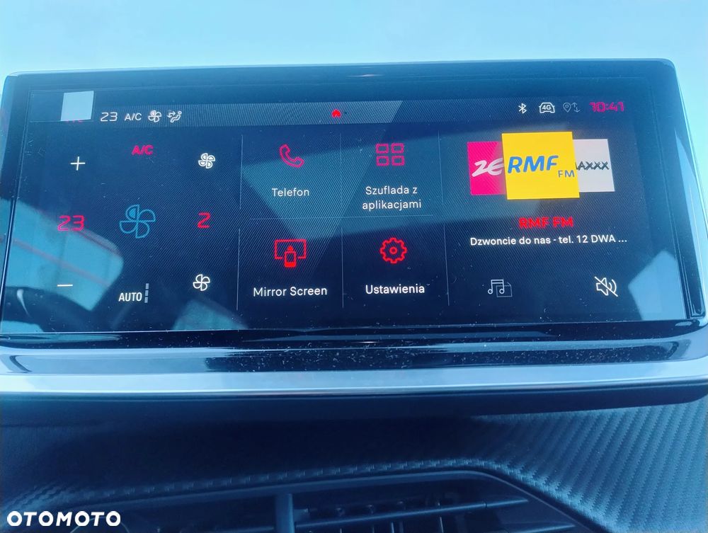 Peugeot 2008 PureTech mHEV GT E-DCS6 - 11