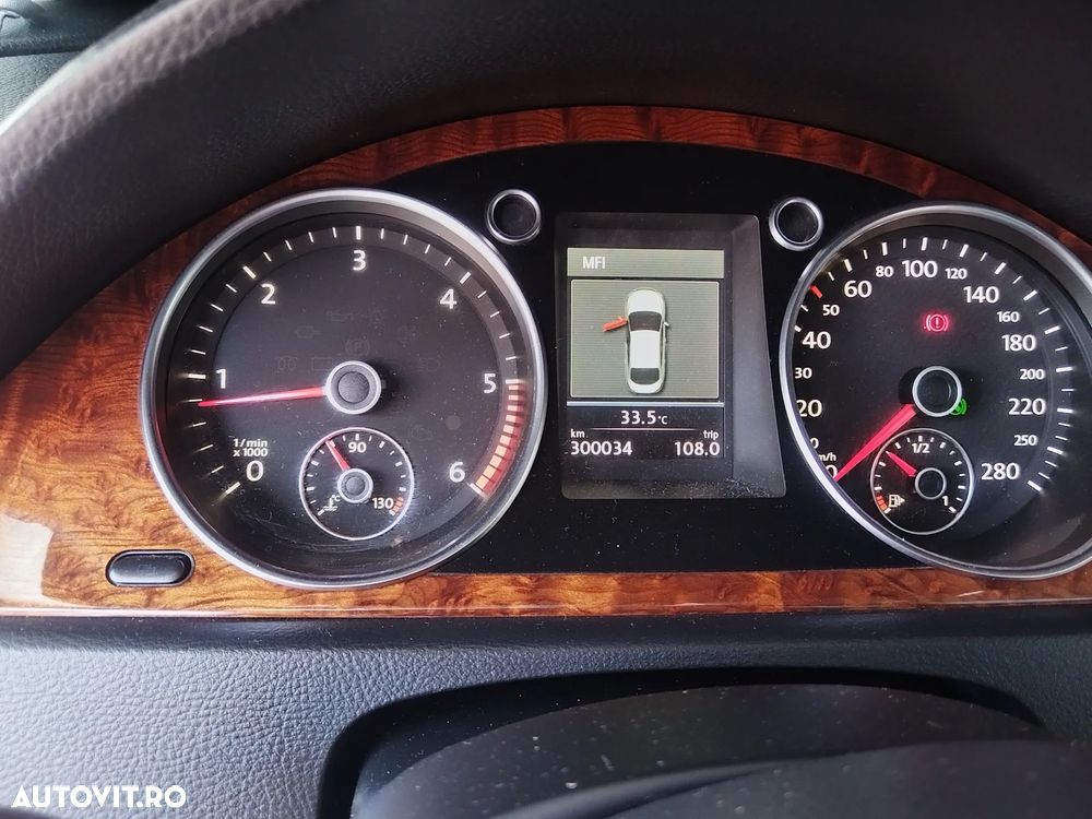 Volkswagen Passat CC 2.0 TDI DPF DSG - 8