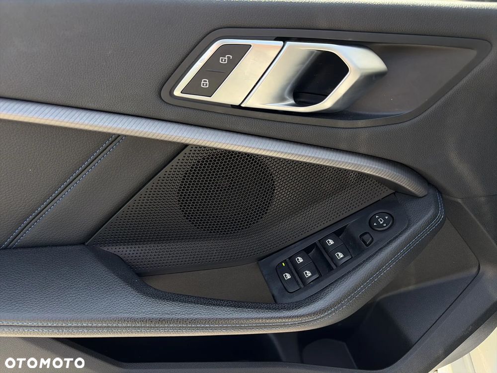 BMW Seria 1 118i M Sport - 14