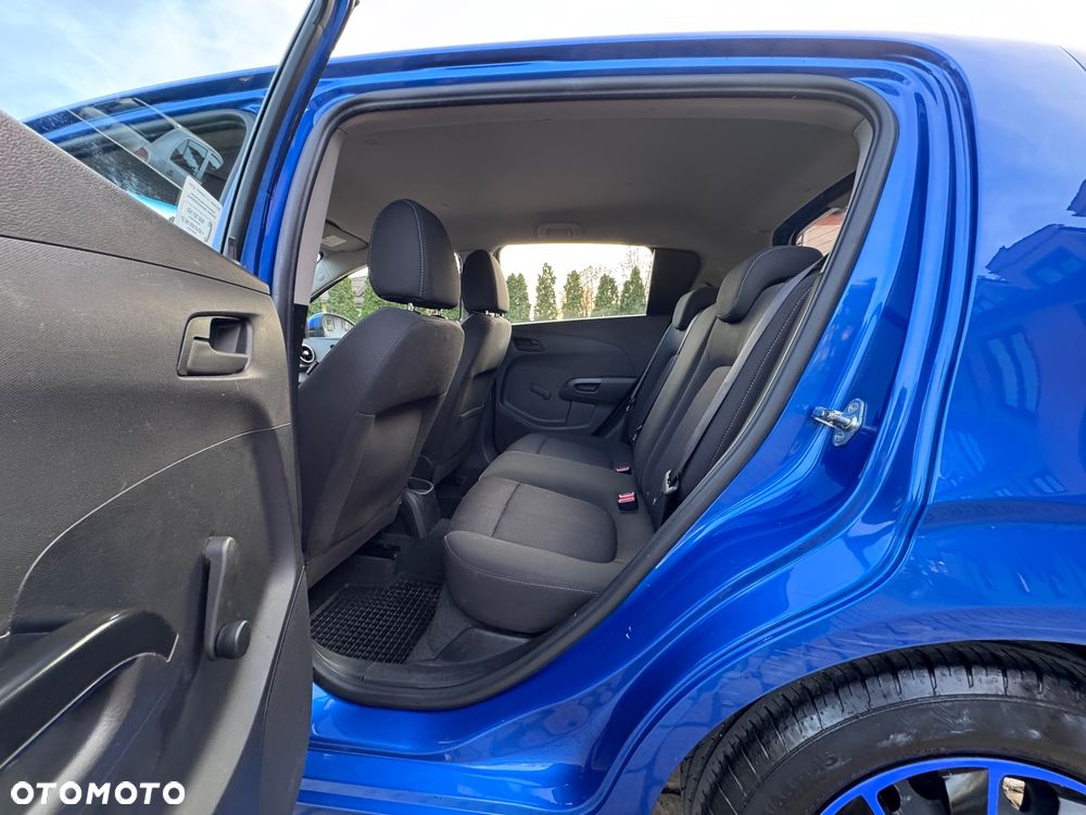 Chevrolet Aveo 1.2 LT+ - 22