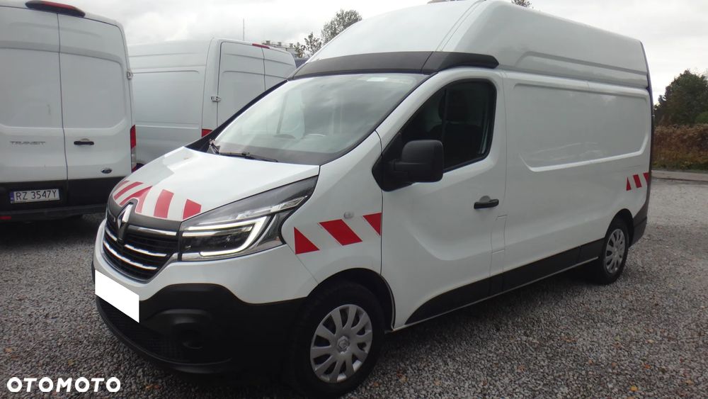 Renault Trafic - 1
