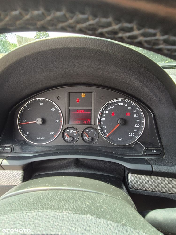 Volkswagen Golf - 3