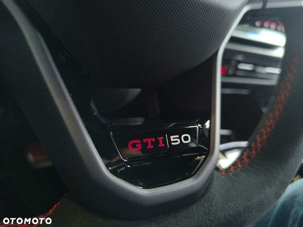 Volkswagen Golf 2.0 TSI GTI Edition 50 DSG - 23