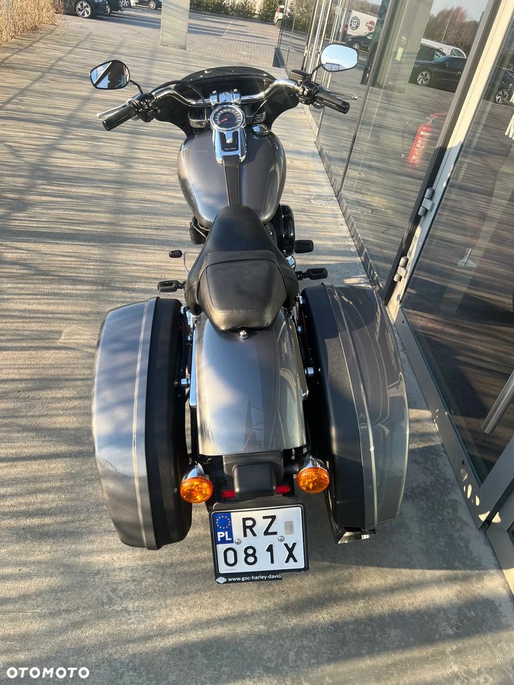 Harley-Davidson Softail Sport Glide - 2