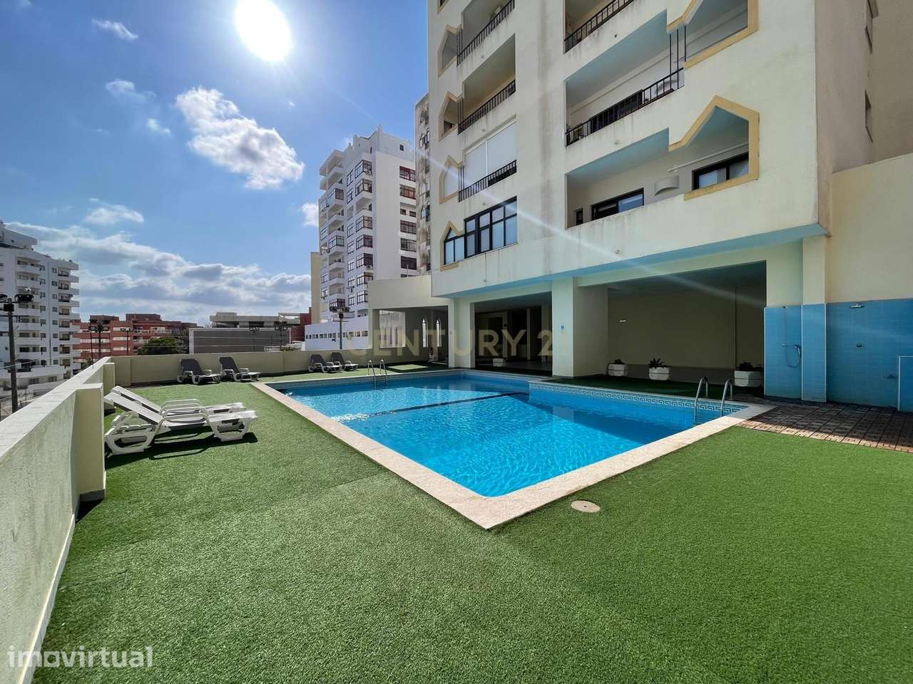 Arrendamento Anual - T1 com Piscina - Vista mar - Elevador - Praia da - Grande imagem: 3/19