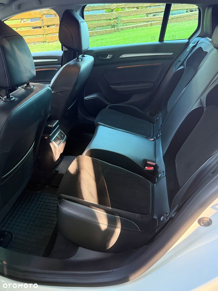 Renault Megane 1.5 Blue dCi Intens - 6