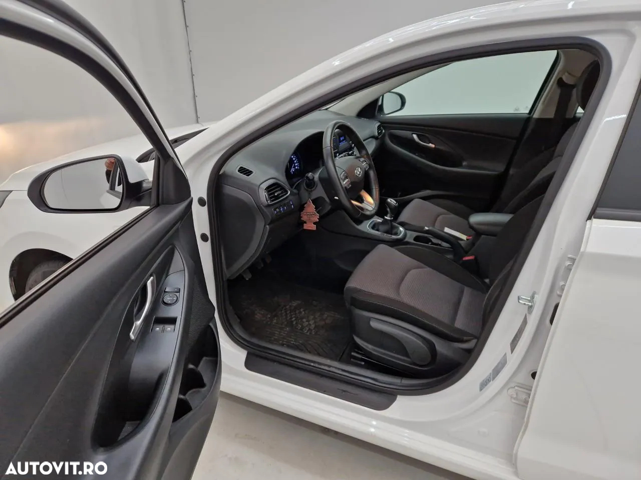 Hyundai i30 1.5 110CP 5DR M/T Comfort - 6