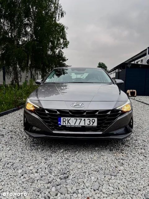 Hyundai Elantra 1.6 Smart - 2