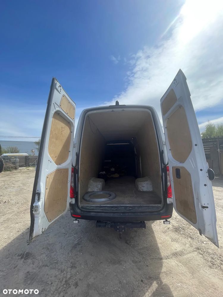 Mercedes-Benz Sprinter 907.223 - 9