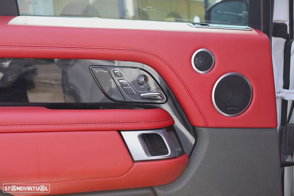 Land Rover Range Rover 2.0 Si4 PHEV Autobiography - 34