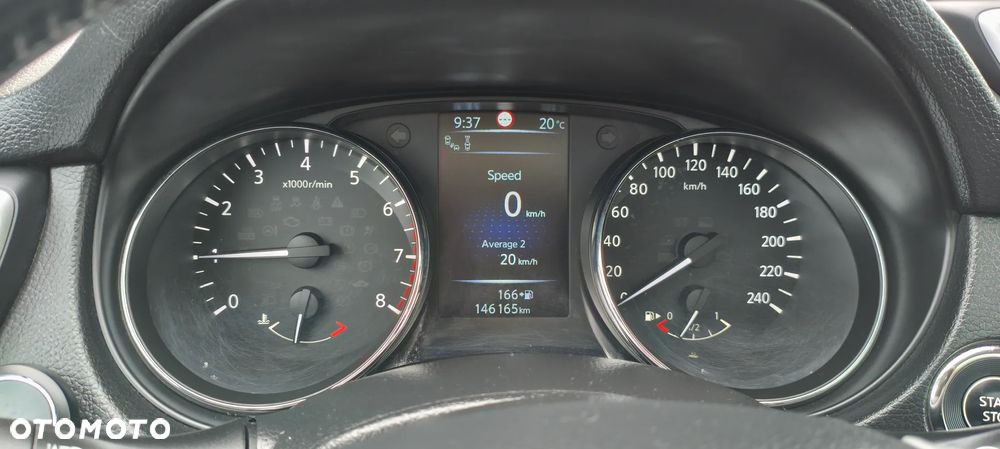Nissan Qashqai 1.6 DIG-T Tekna - 11