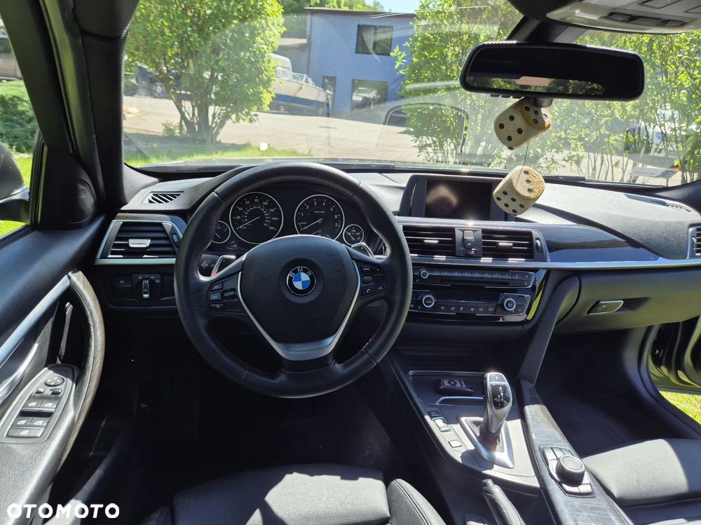 BMW Seria 3 330i Edition Luxury Line Purity - 17