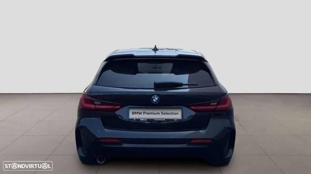 BMW 116 d Pack Color Vision Auto — fotografia 4