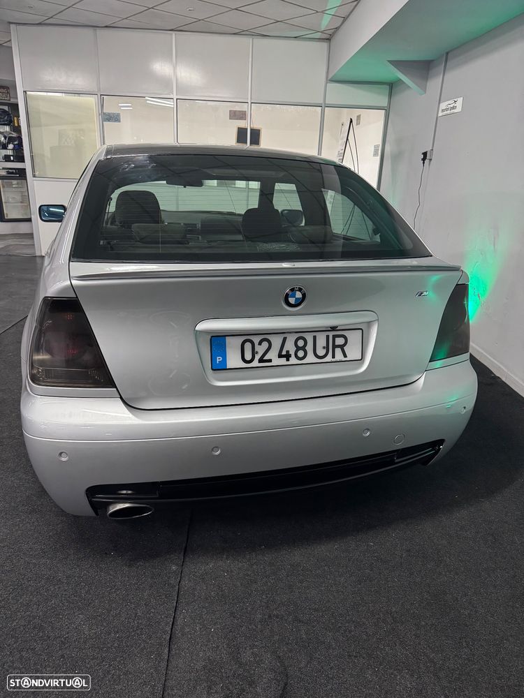 BMW 320 - 11