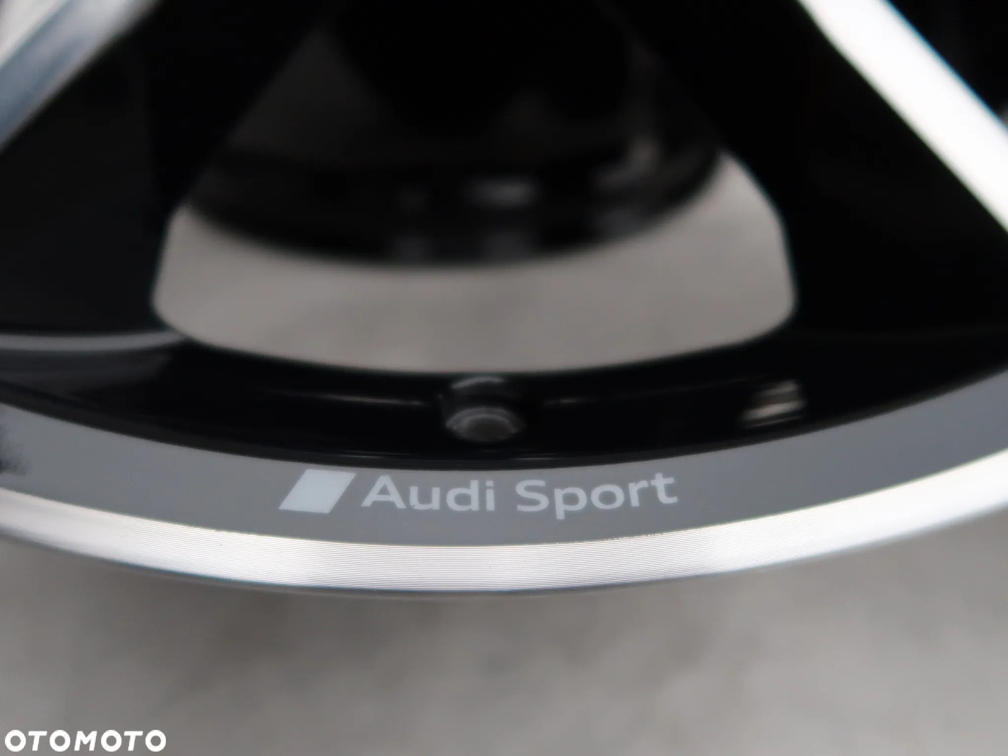 FELGI ALUMINIOWE AUDI A4 A5 B9 S LINE 19" 8W0601025 DF - 10
