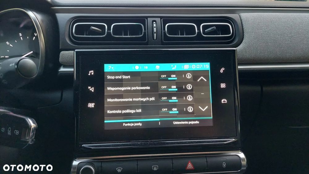 Citroën C3 1.2 PureTech Shine S&S EAT6 - 15